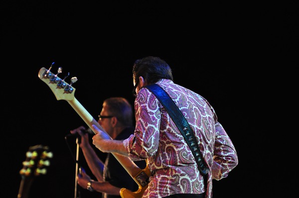 California All Star Blues Band at Zouk Mikael